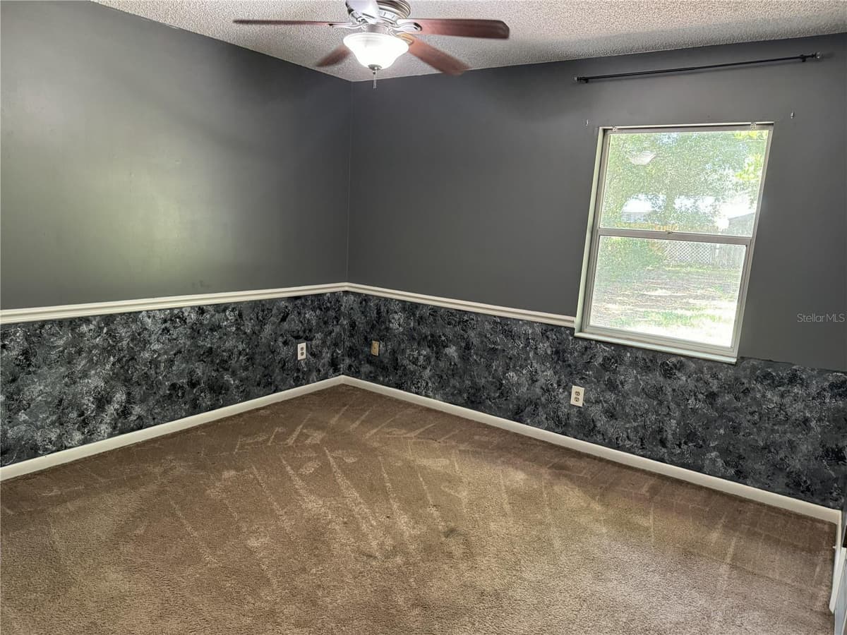 475 NIGHTINGALE STREET — photo 15 of 26