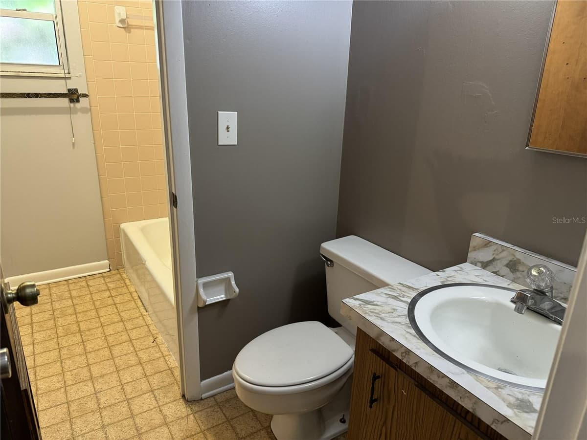 475 NIGHTINGALE STREET — photo 25 of 26