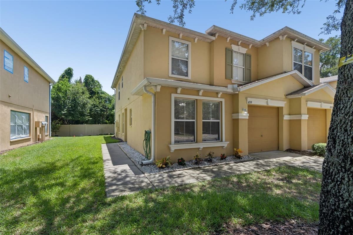 4559 LIMERICK DRIVE — photo 4 of 72