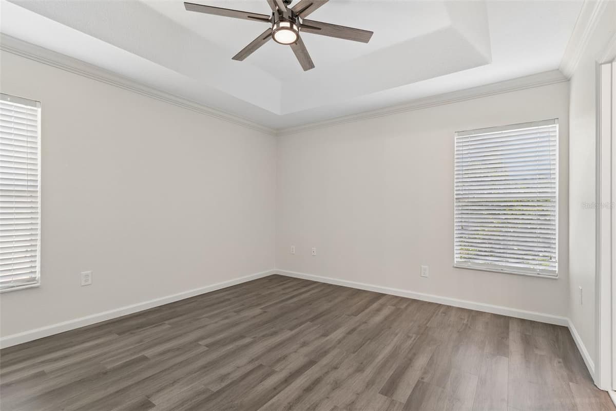 4559 LIMERICK DRIVE — photo 30 of 72
