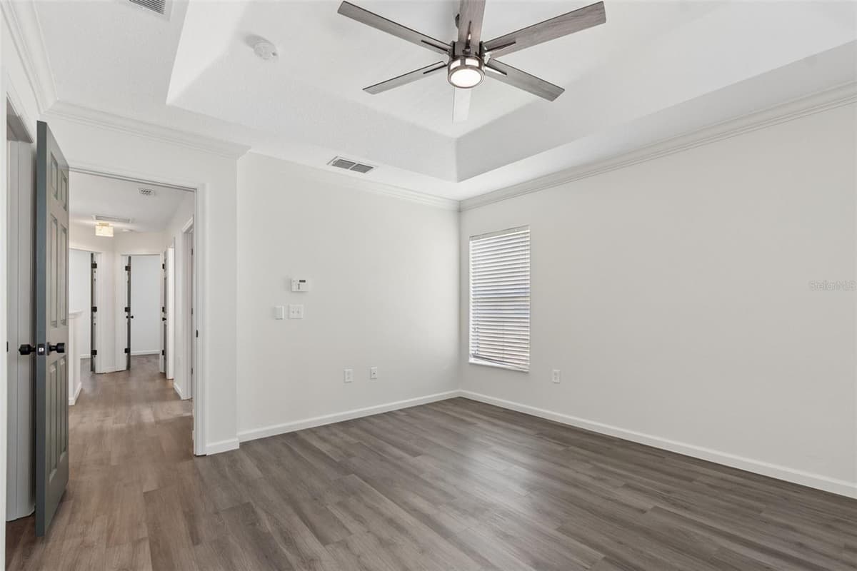4559 LIMERICK DRIVE — photo 33 of 72