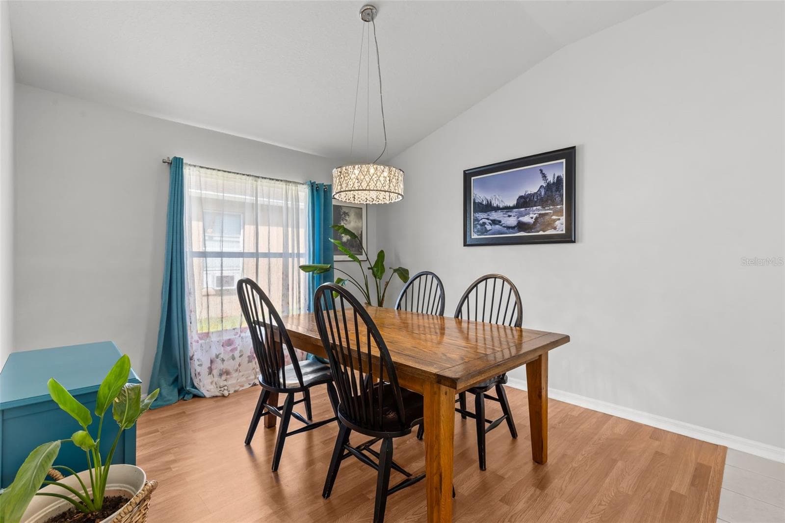 1503 STETSON DRIVE — photo 12 of 61