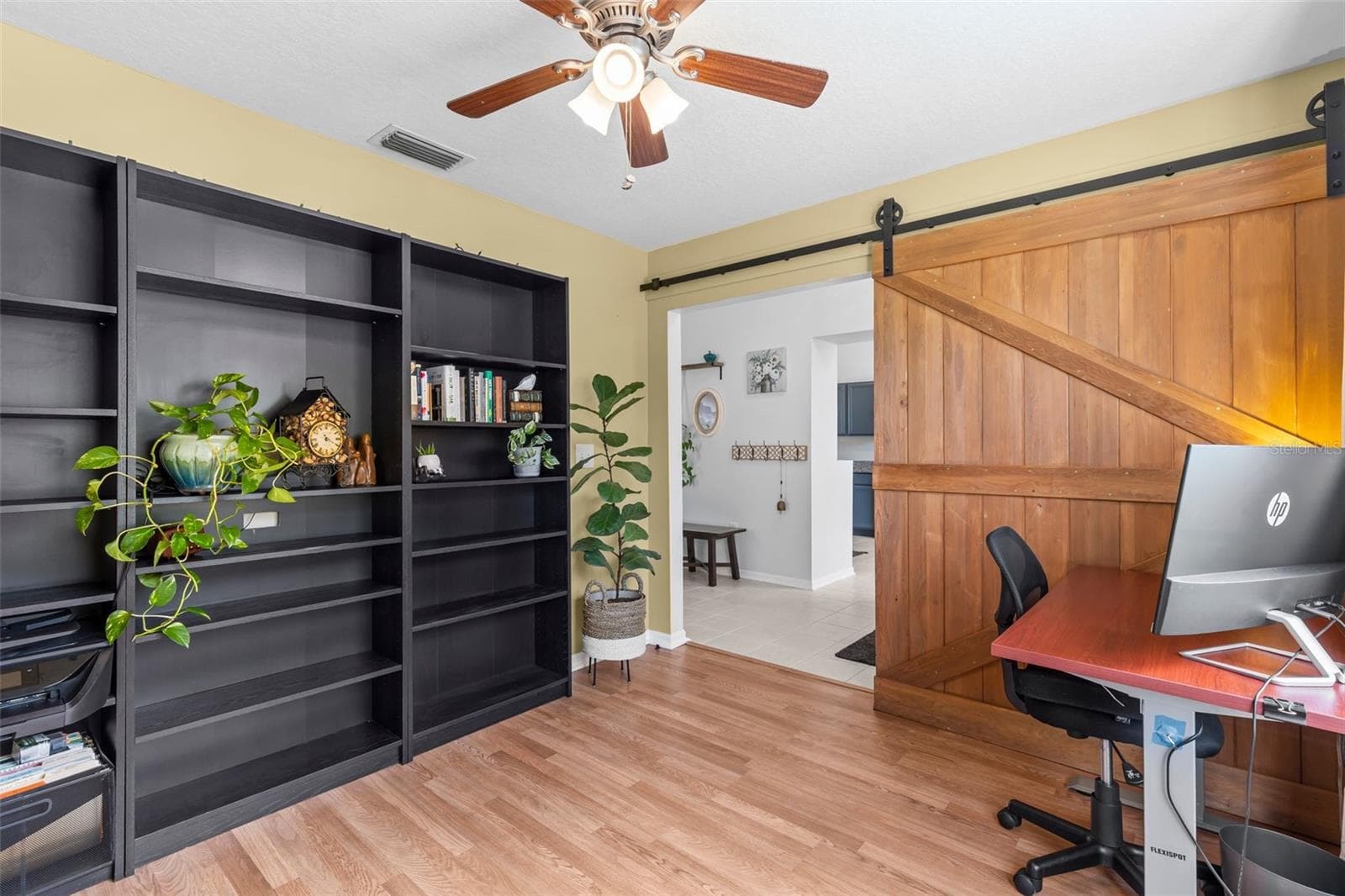 1503 STETSON DRIVE — photo 15 of 61