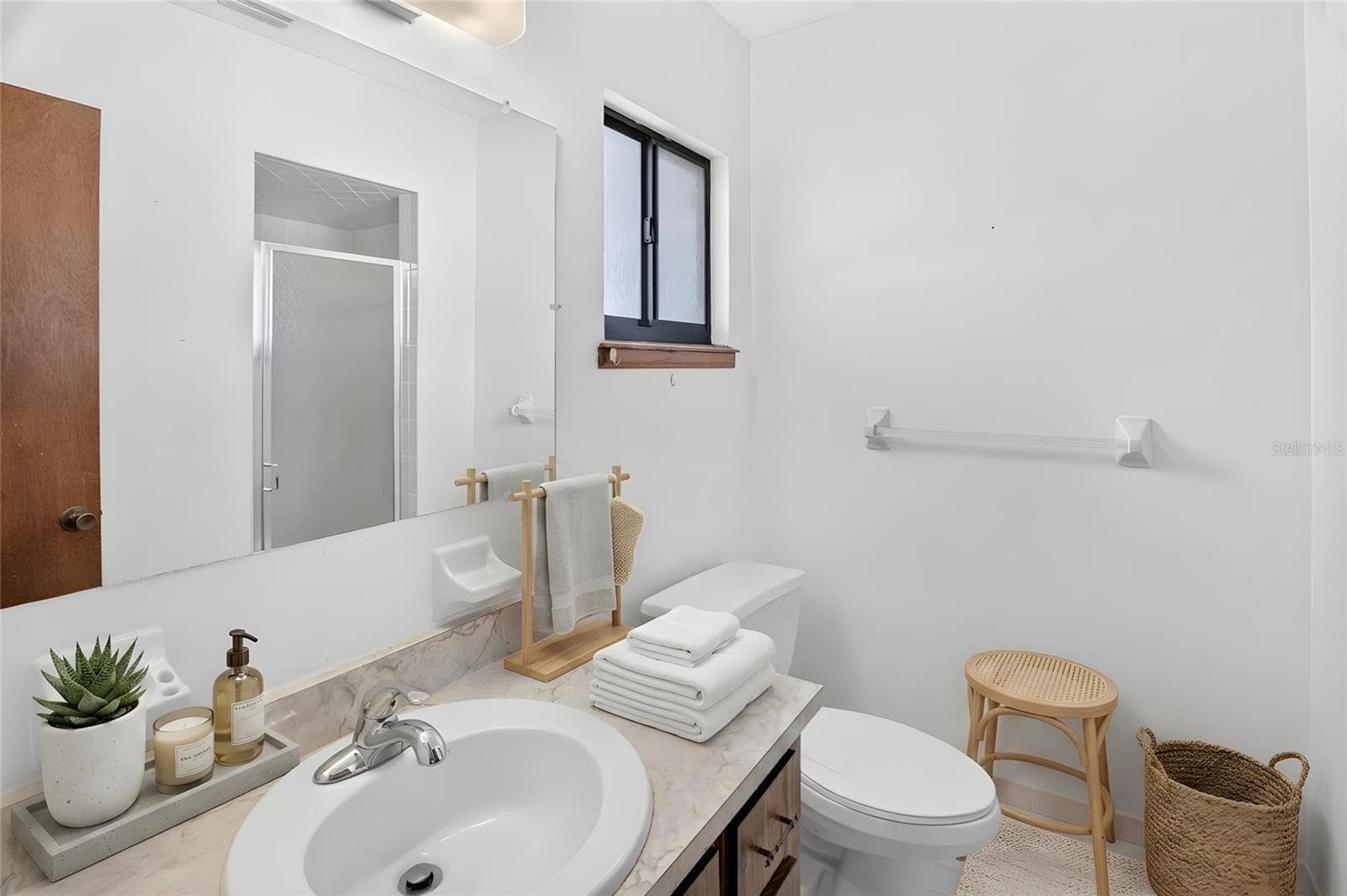10081 95TH AVENUE — photo 12 of 25