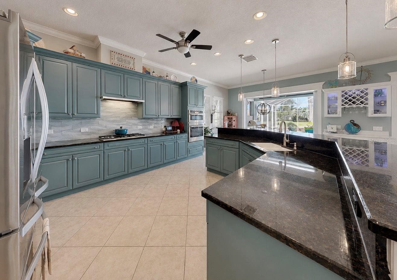 5416 MERRITT ISLAND DRIVE — photo 27 of 86