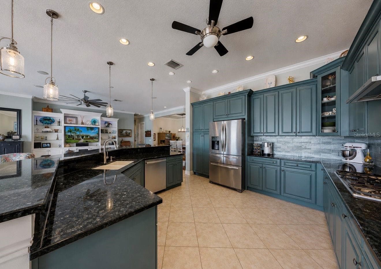 5416 MERRITT ISLAND DRIVE — photo 31 of 86