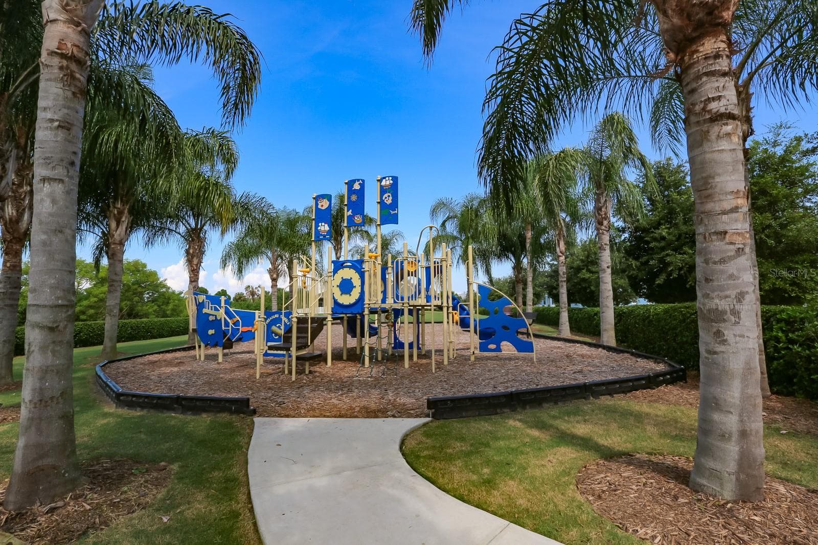 5416 MERRITT ISLAND DRIVE — photo 85 of 86