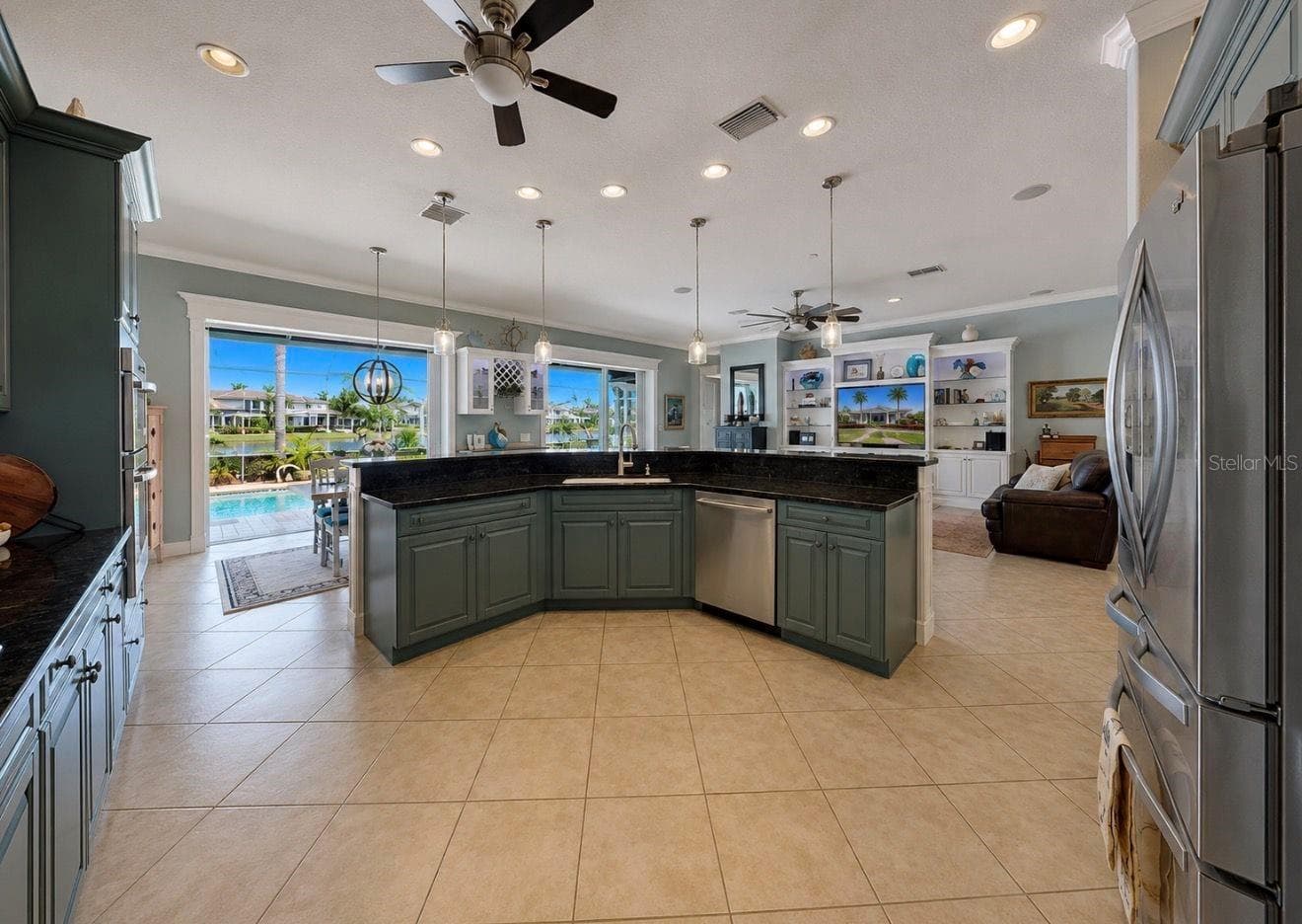 5416 MERRITT ISLAND DRIVE — photo 30 of 86