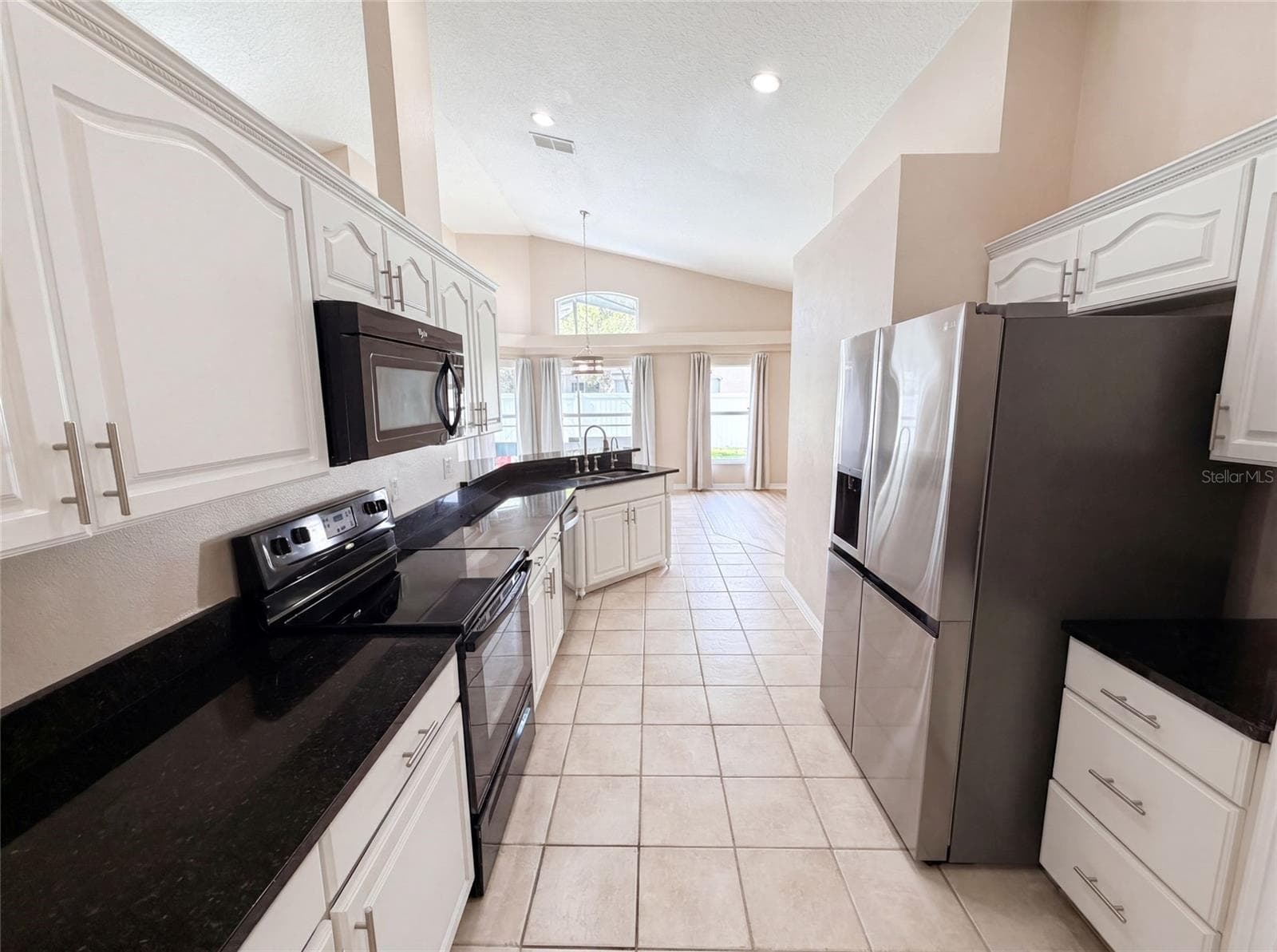 1619 RIVER BIRCH AVENUE — photo 13 of 30