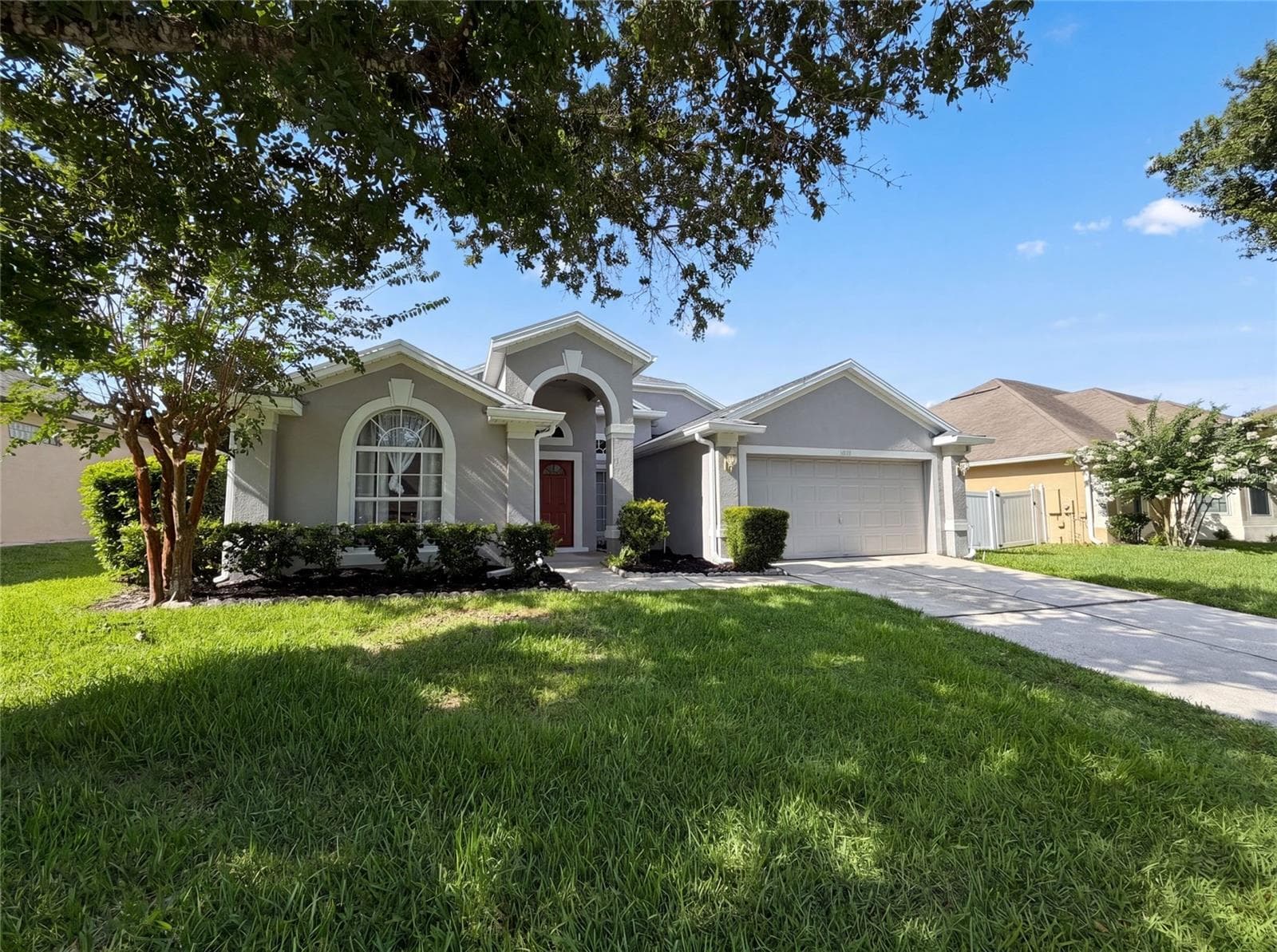 1619 RIVER BIRCH AVENUE — photo 1 of 30