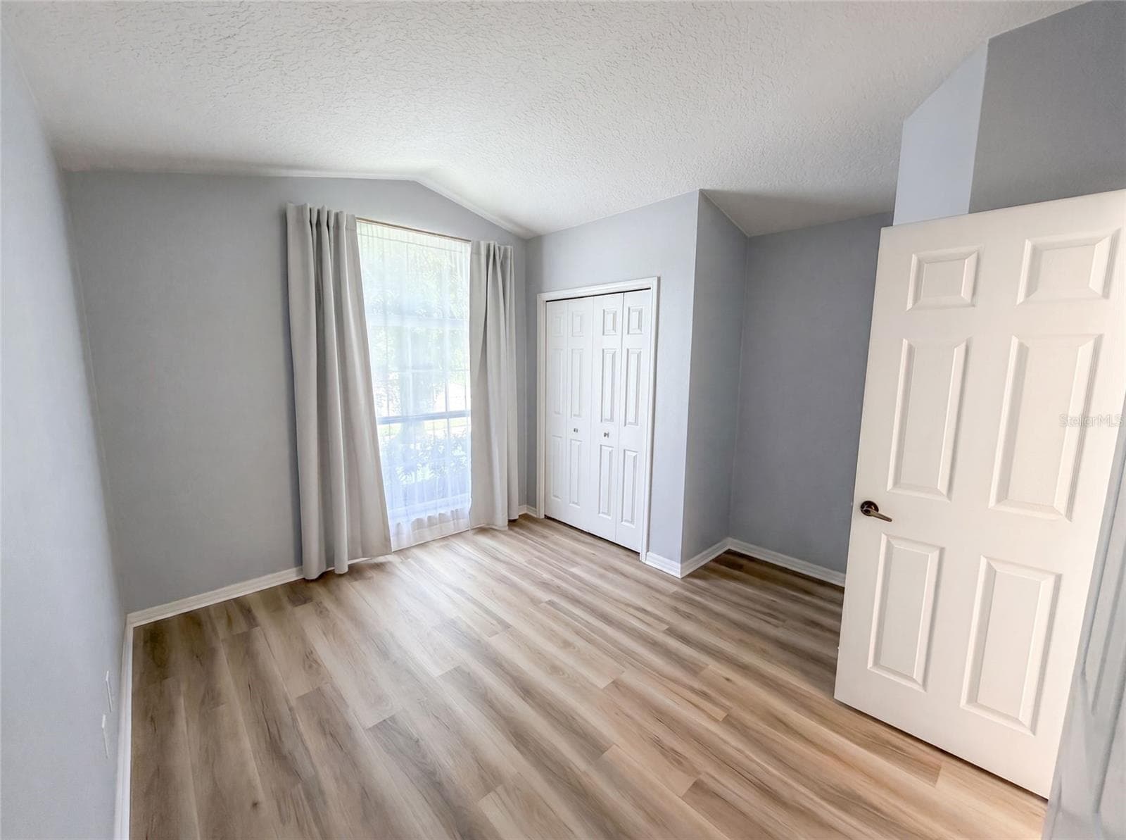 1619 RIVER BIRCH AVENUE — photo 19 of 30