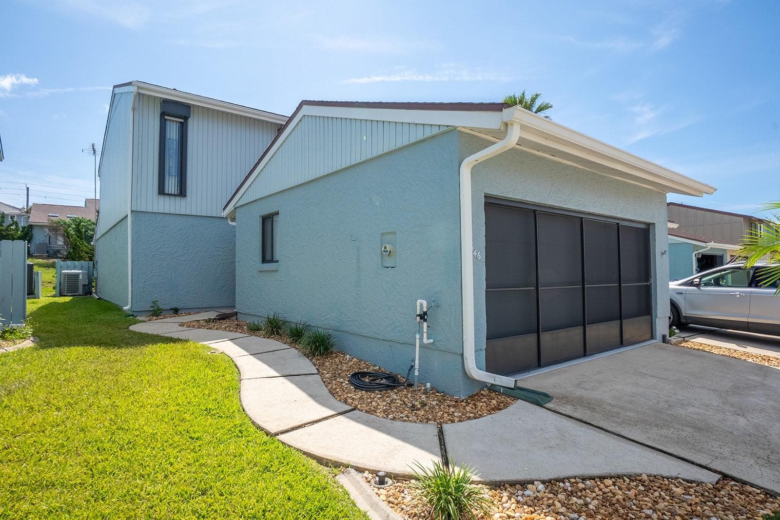 1746 WINDSONG CIRCLE — photo 1 of 46