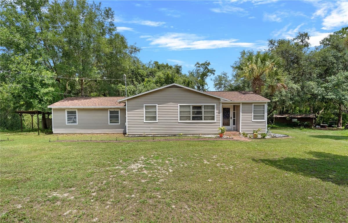 26015 SACKAMAXON DRIVE — photo 1 of 28