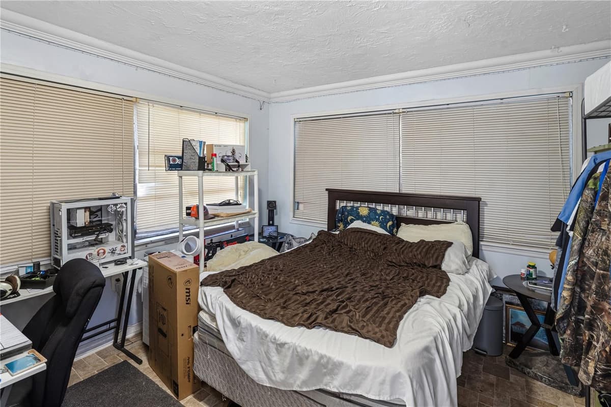 26015 SACKAMAXON DRIVE — photo 17 of 28