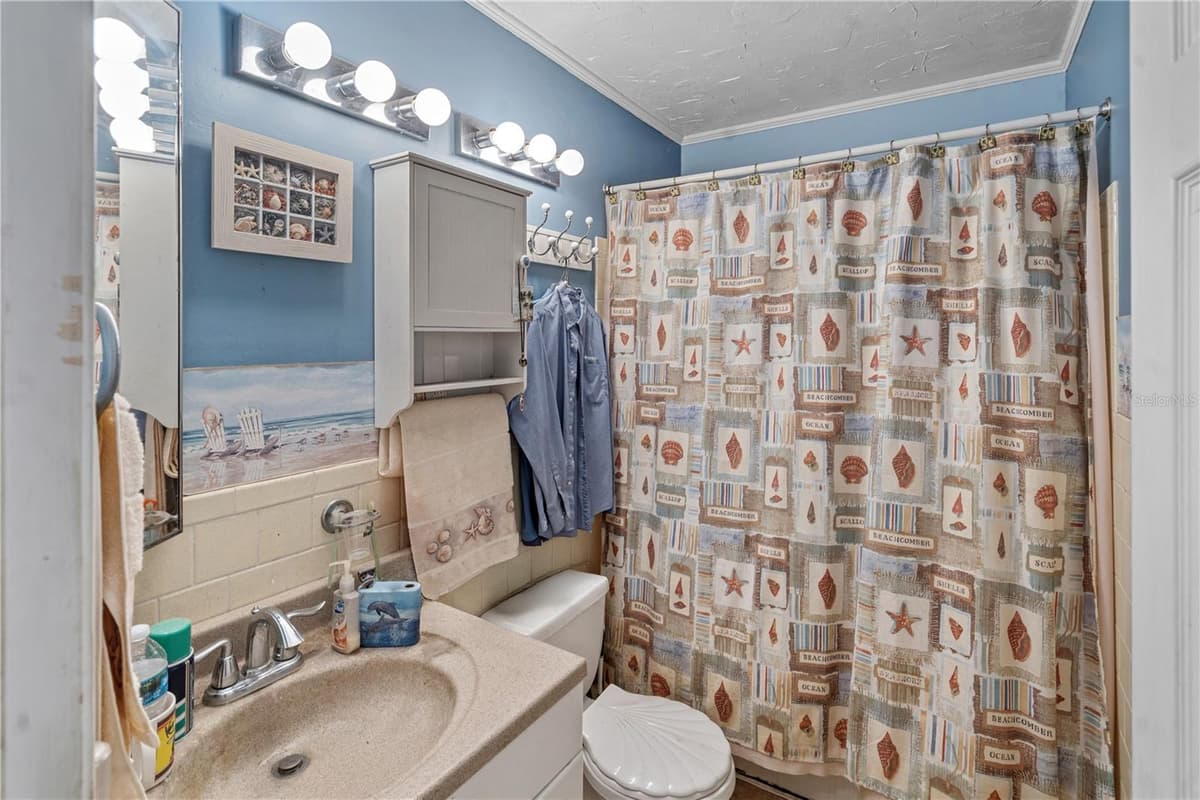 26015 SACKAMAXON DRIVE — photo 12 of 28
