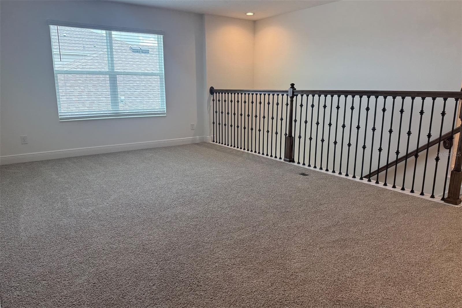 2029 HEART LAKE DRIVE — photo 3 of 12