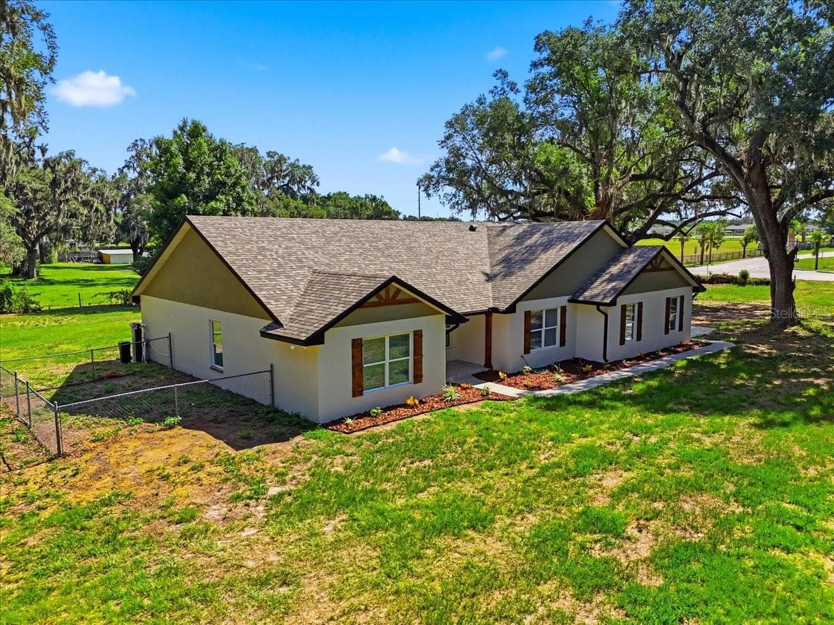 2341 EF GRIFFIN ROAD — photo 4 of 60