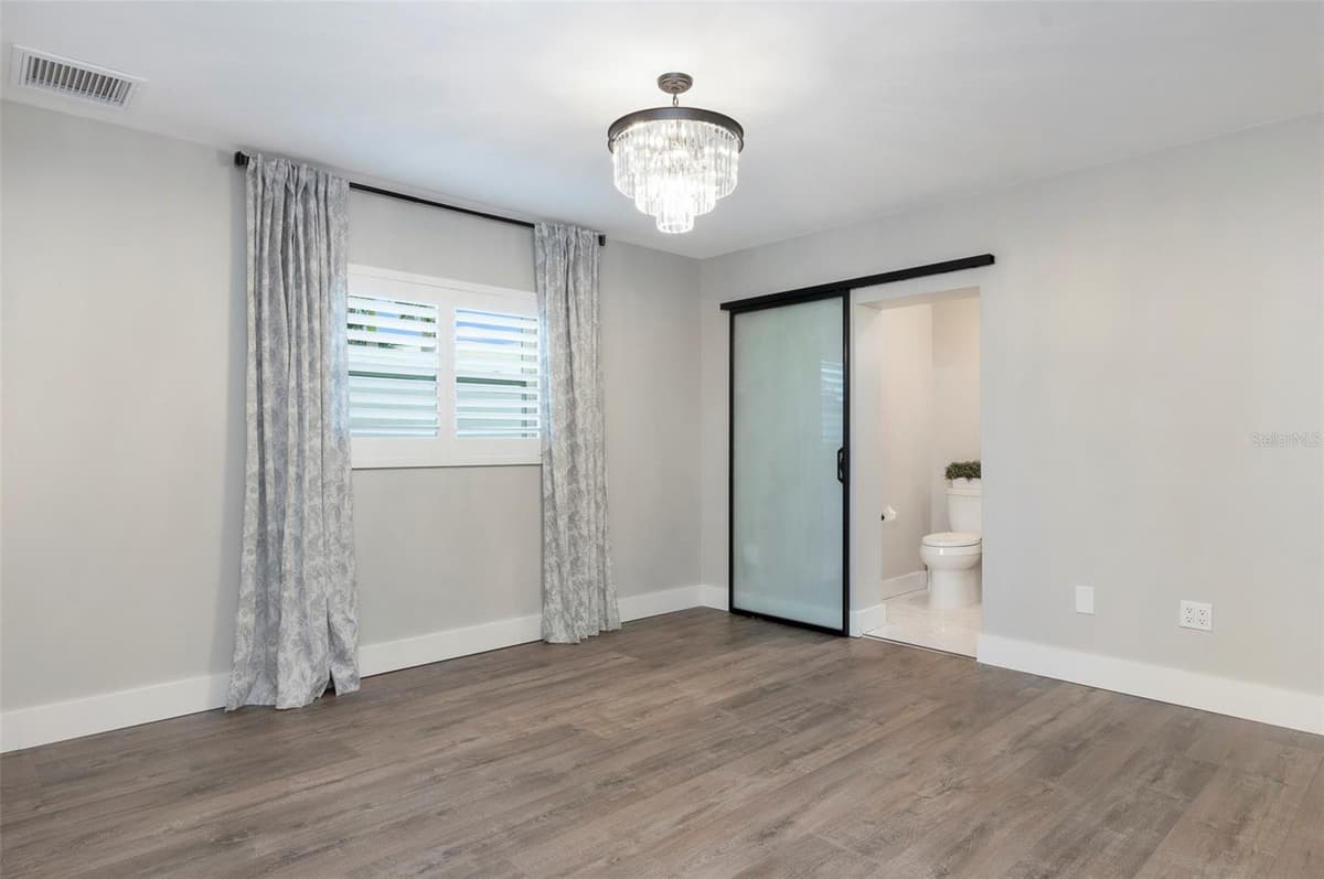 303 BATH CLUB BOULEVARD — photo 31 of 51