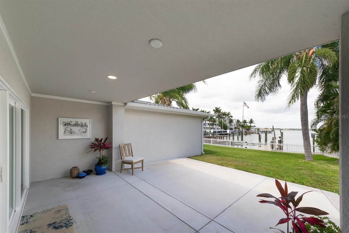 303 BATH CLUB BOULEVARD — photo 37 of 51