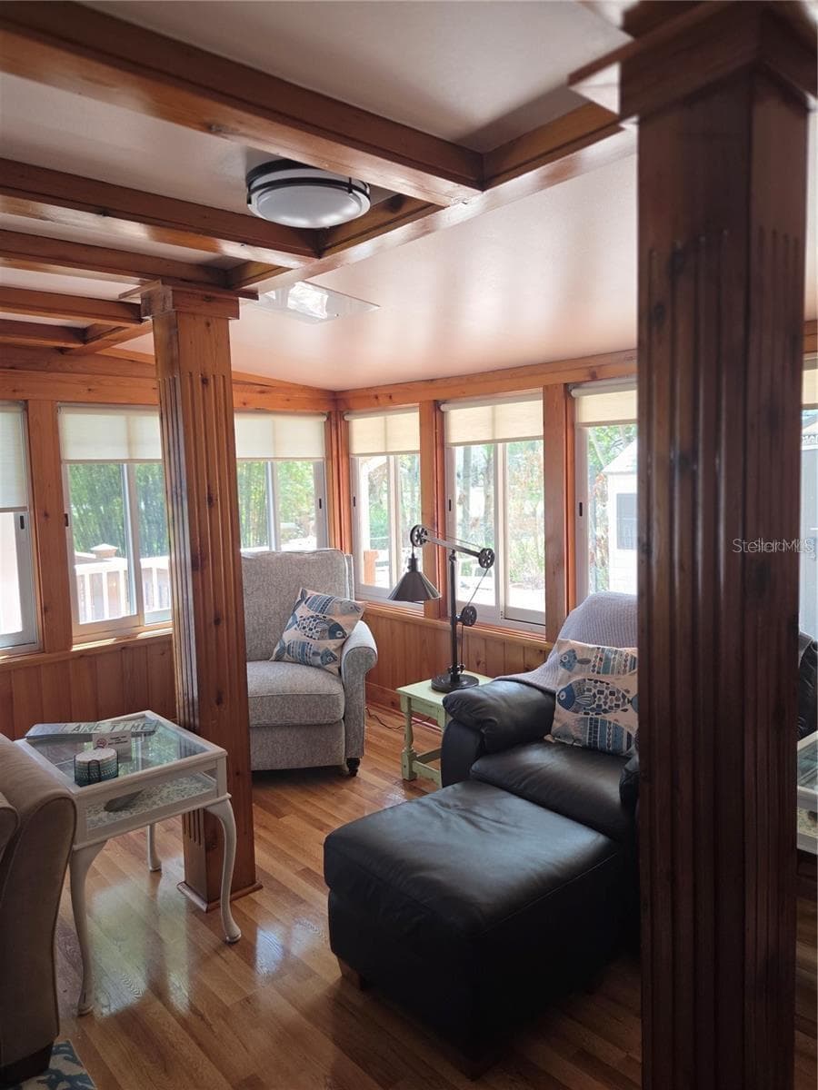 507 LAKESHORE DRIVE — photo 27 of 58