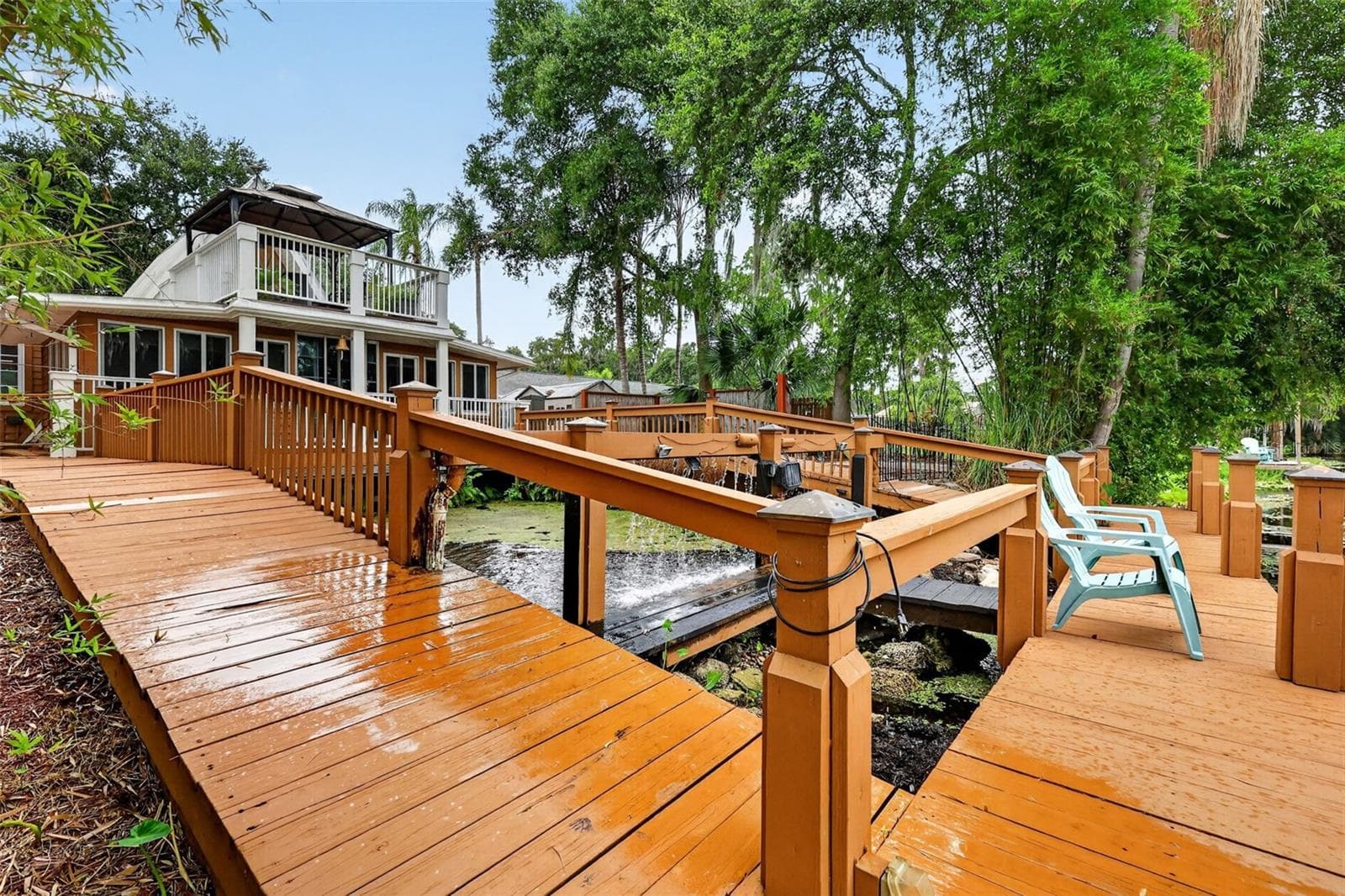 507 LAKESHORE DRIVE — photo 44 of 58