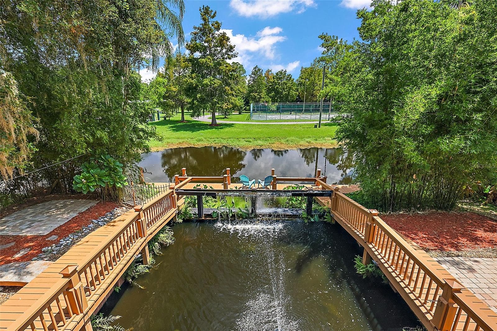 507 LAKESHORE DRIVE — photo 50 of 58