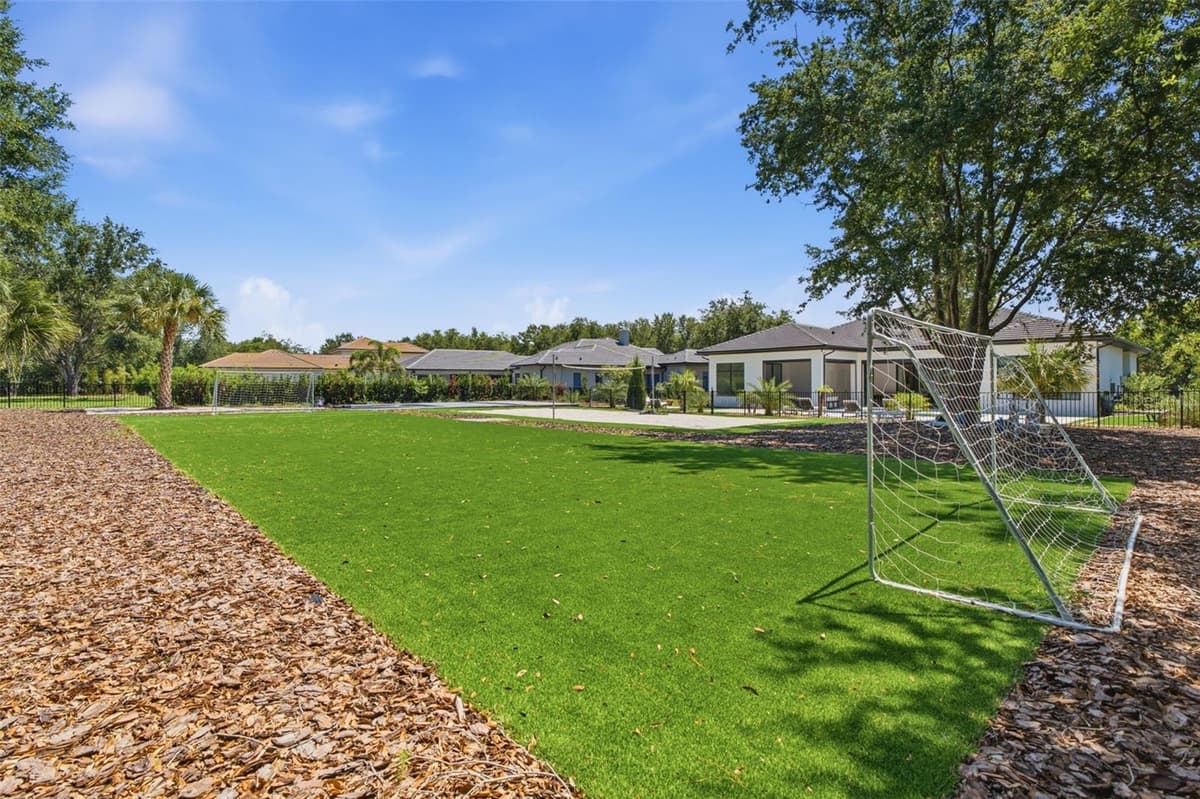 15800 PENDIO DRIVE — photo 77 of 99