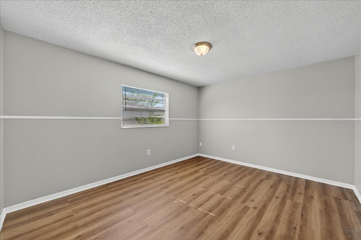10202 56TH STREET — photo 36 of 45