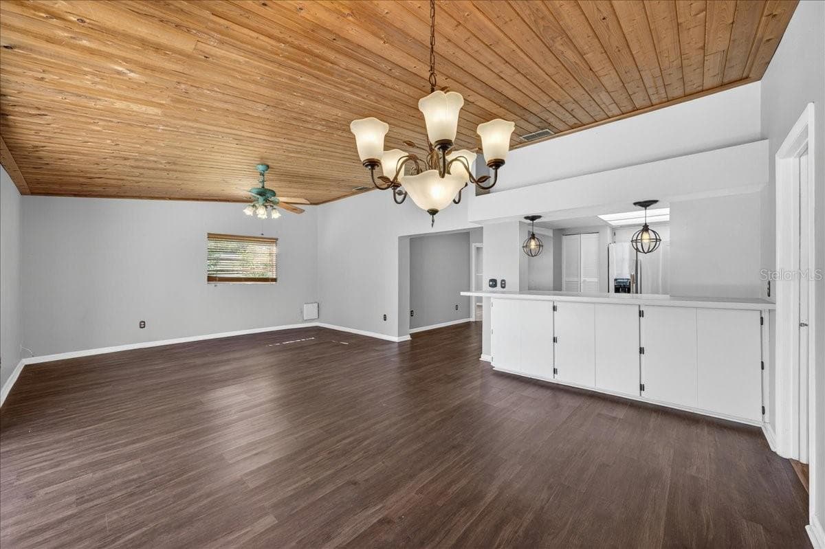 10202 56TH STREET — photo 18 of 45