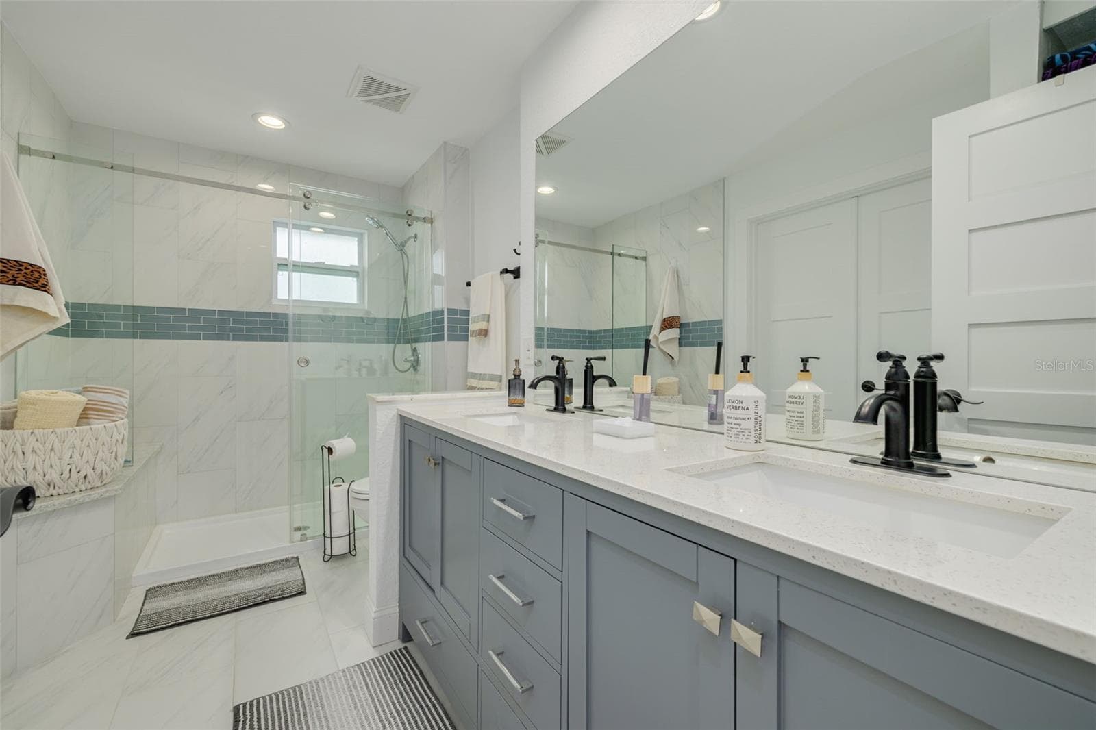 802 MINDY COURT — photo 23 of 37
