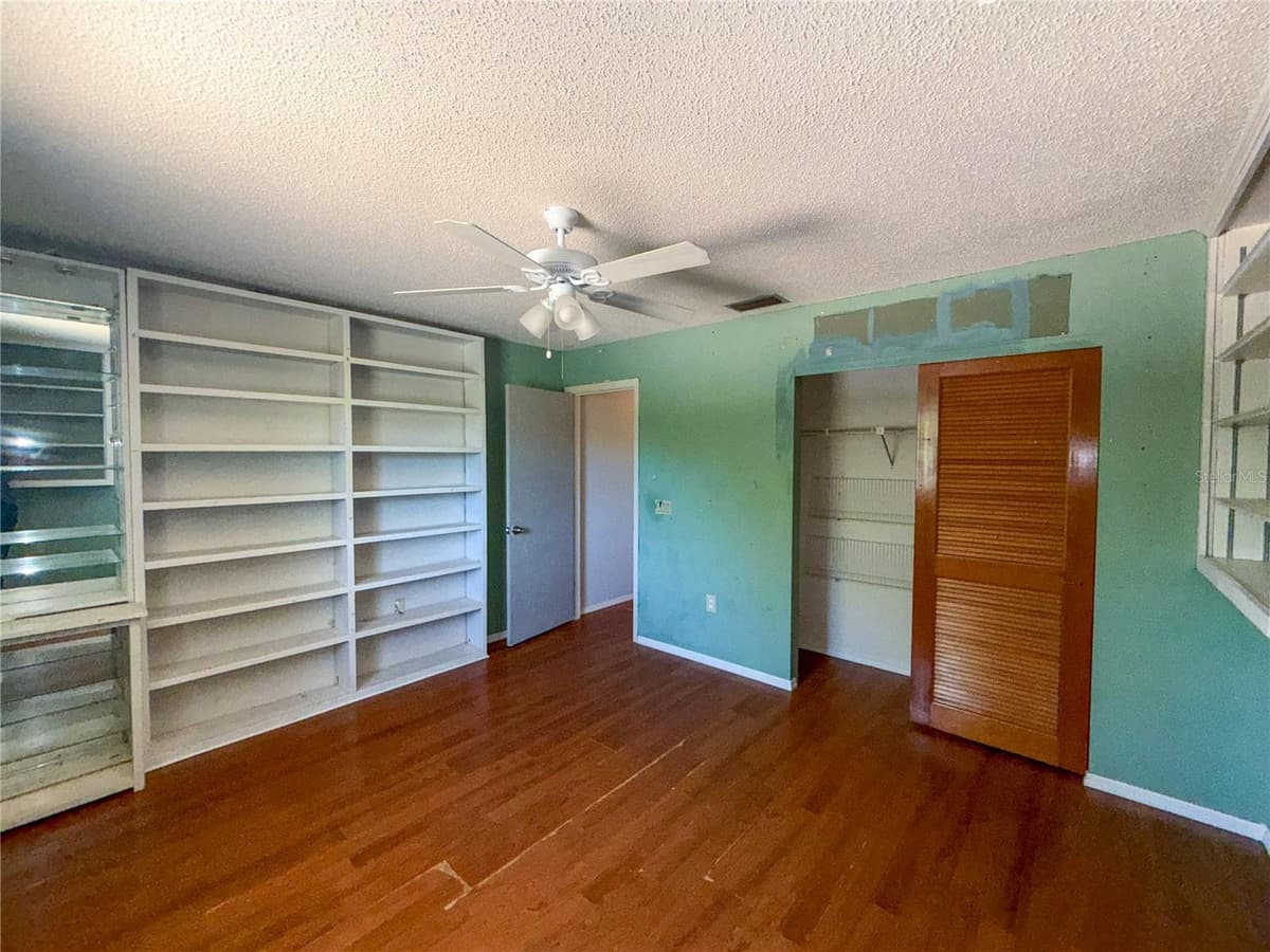 132 MARK TWAIN LANE — photo 15 of 24