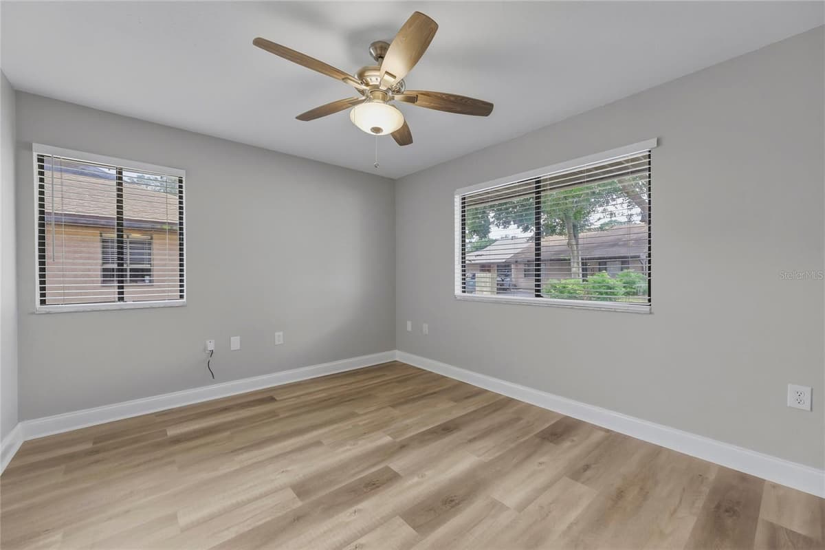1203 SHADY PINES LANE — photo 16 of 28