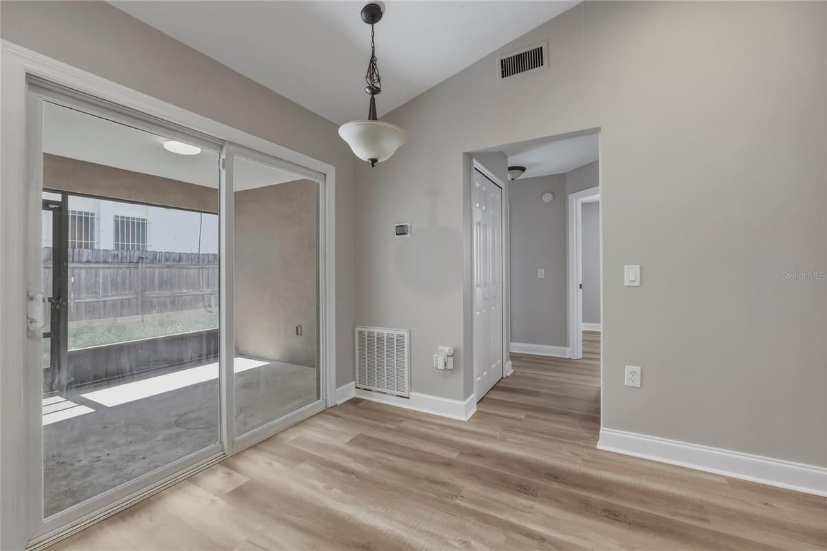 1203 SHADY PINES LANE — photo 18 of 28