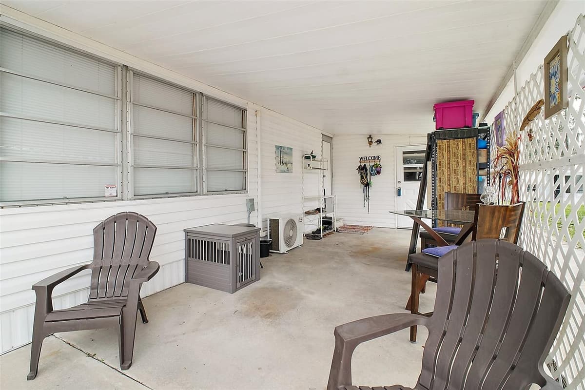 11723 MAGNOLIA AVENUE — photo 3 of 25