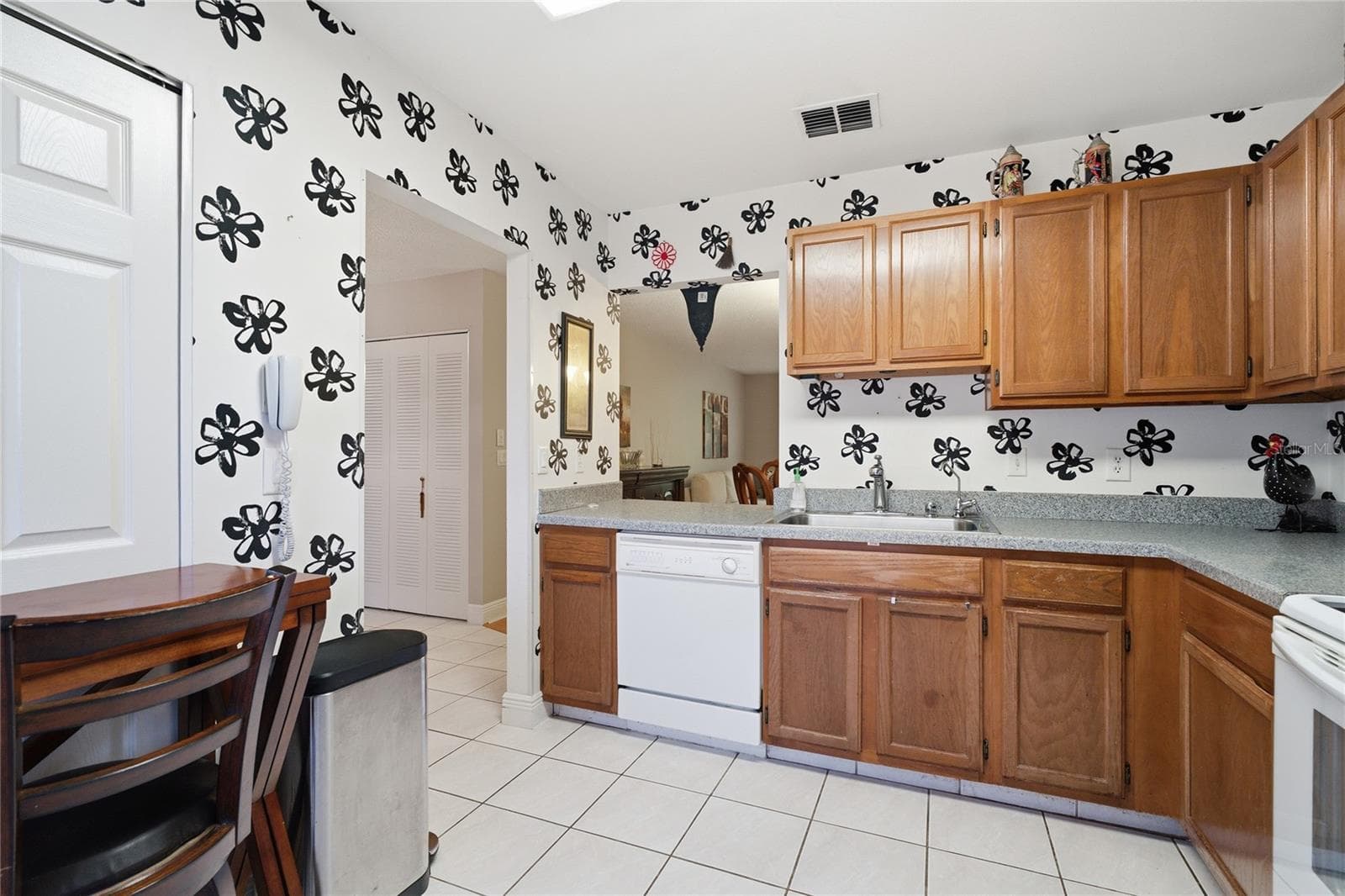 2917 FIG COURT — photo 11 of 40