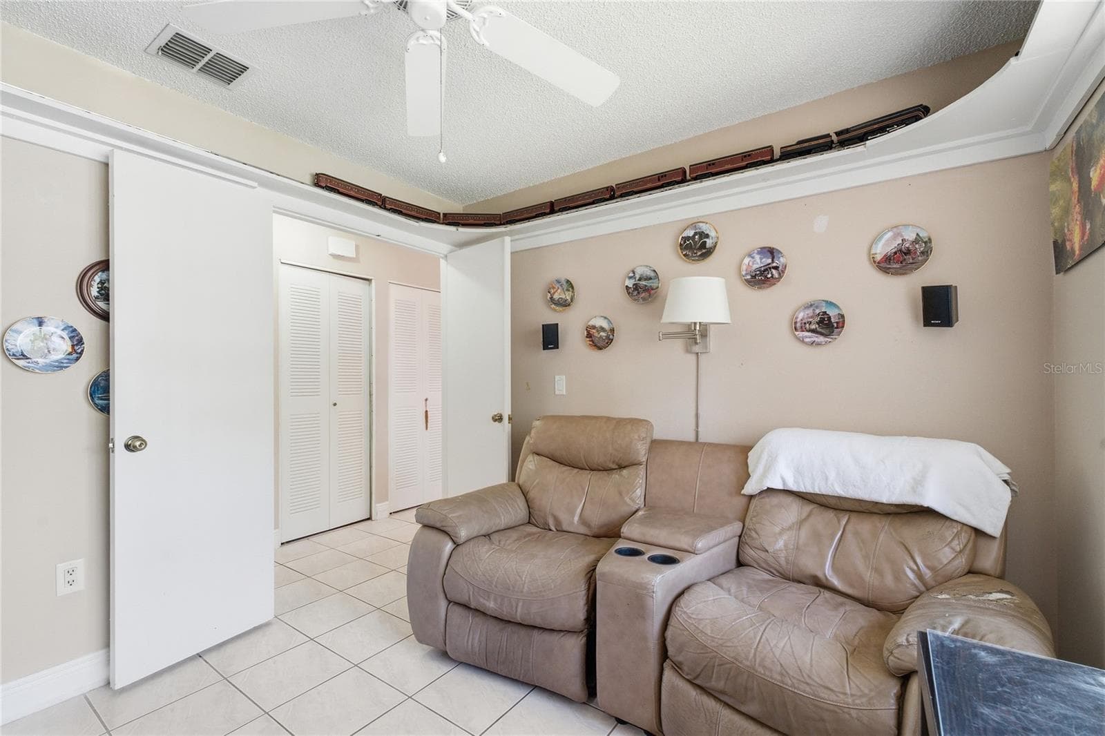 2917 FIG COURT — photo 22 of 40