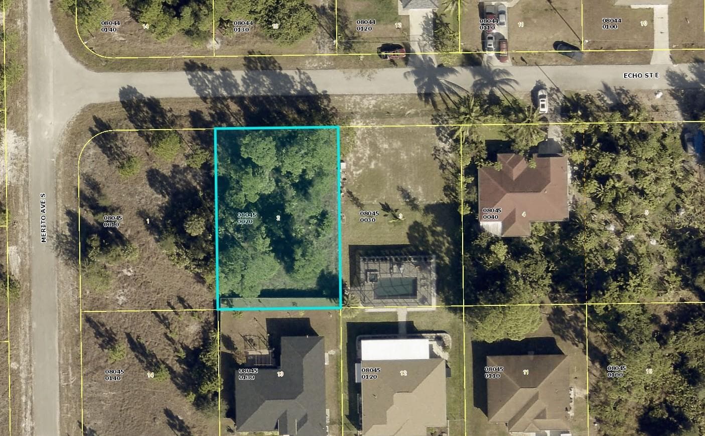 1242 ECHO STREET — photo 1 of 4