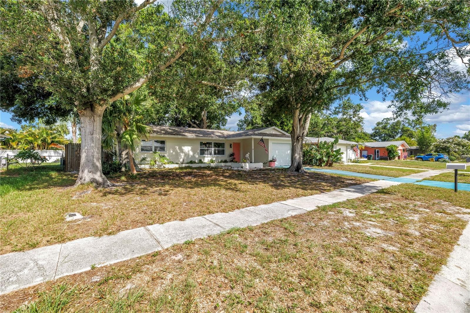 11478 IMPERIAL GROVE DRIVE — photo 2 of 43
