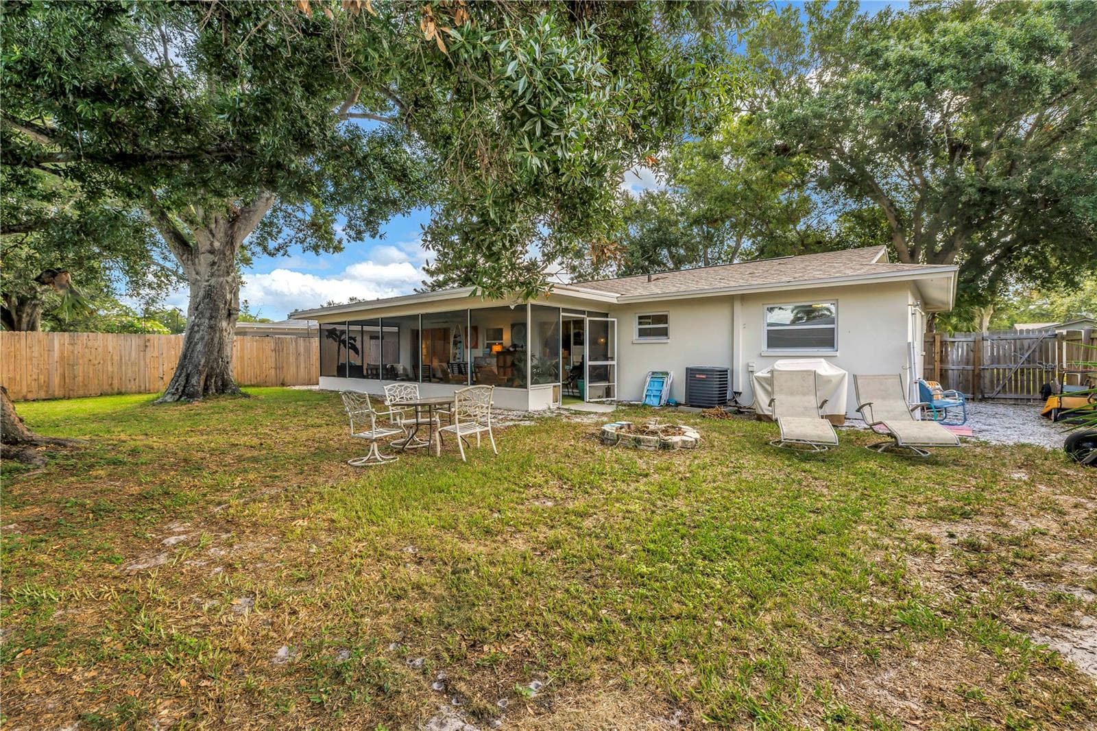 11478 IMPERIAL GROVE DRIVE — photo 33 of 43