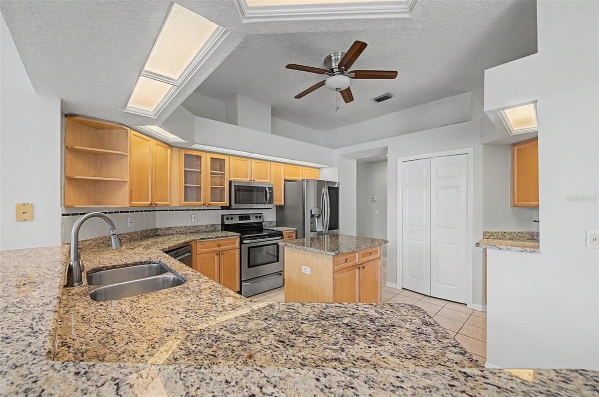 4332 SWIFT CIRCLE — photo 10 of 47