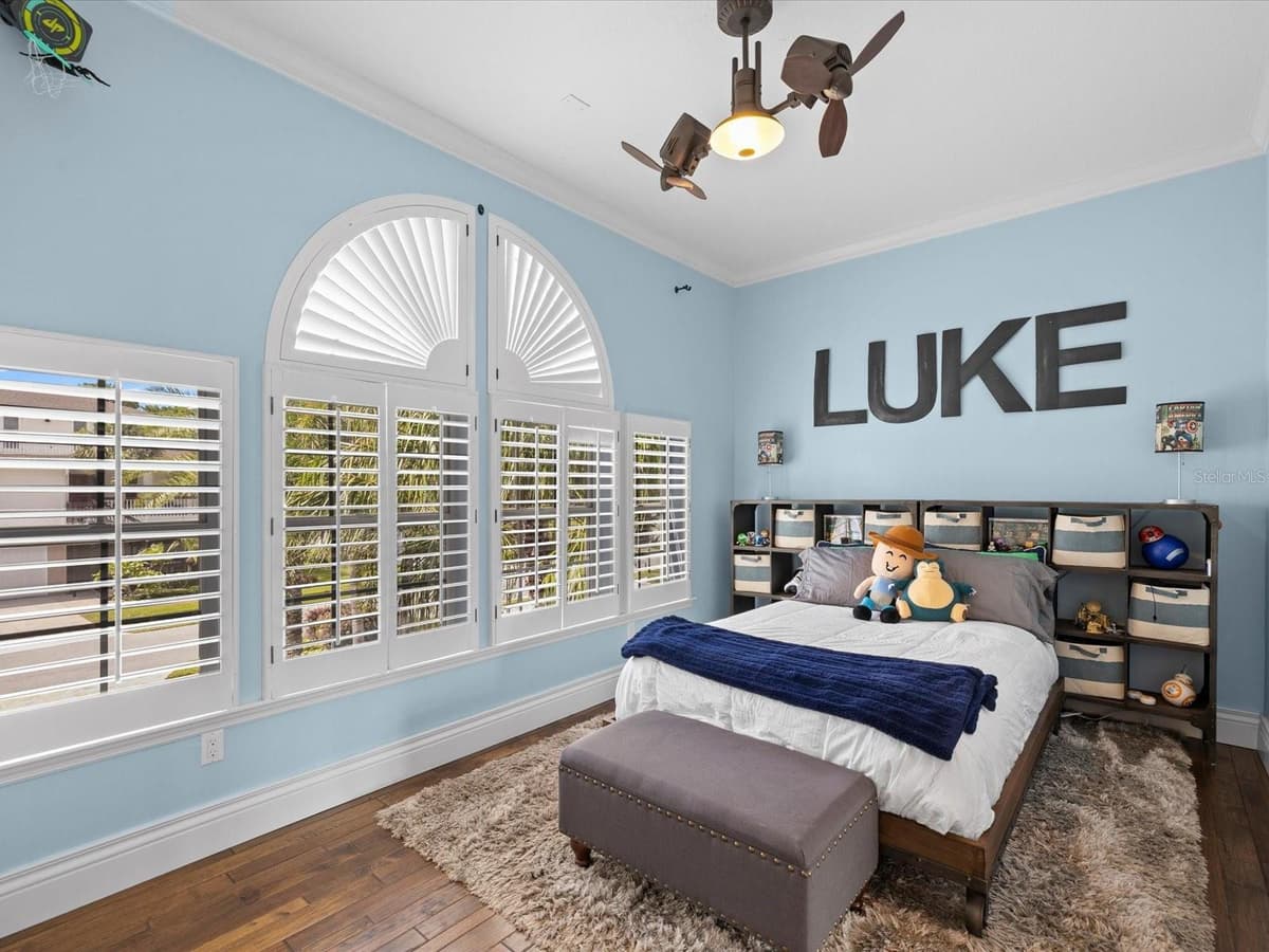2057 POINTE ALEXIS DRIVE — photo 37 of 81