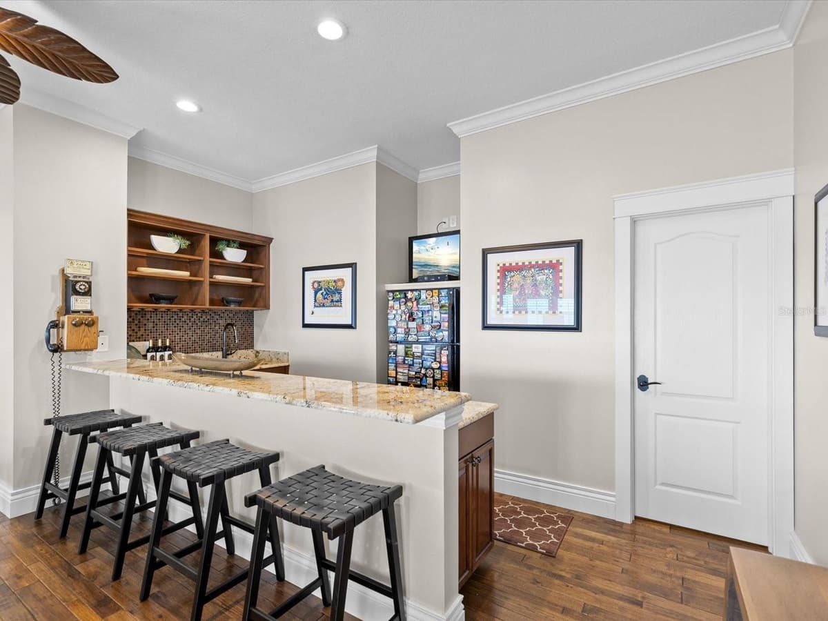 2057 POINTE ALEXIS DRIVE — photo 31 of 81