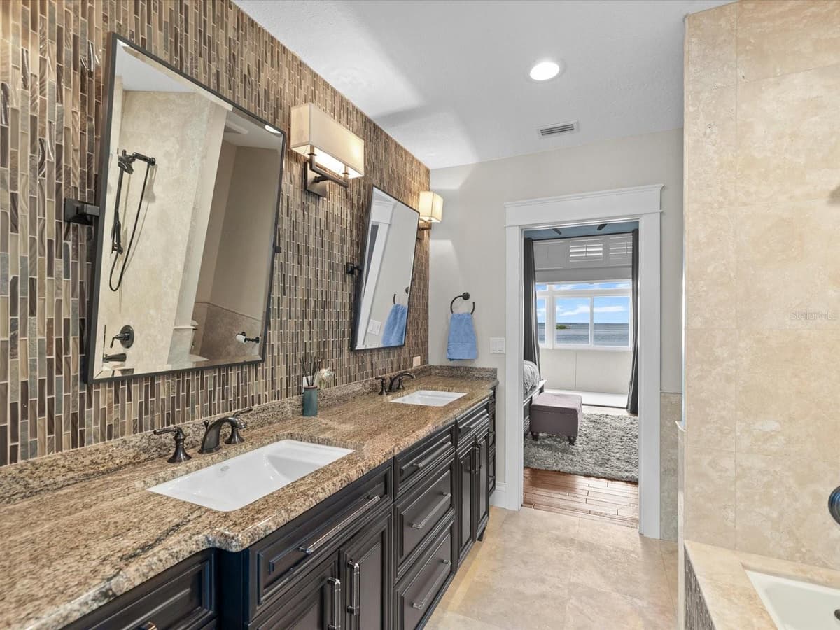 2057 POINTE ALEXIS DRIVE — photo 38 of 81