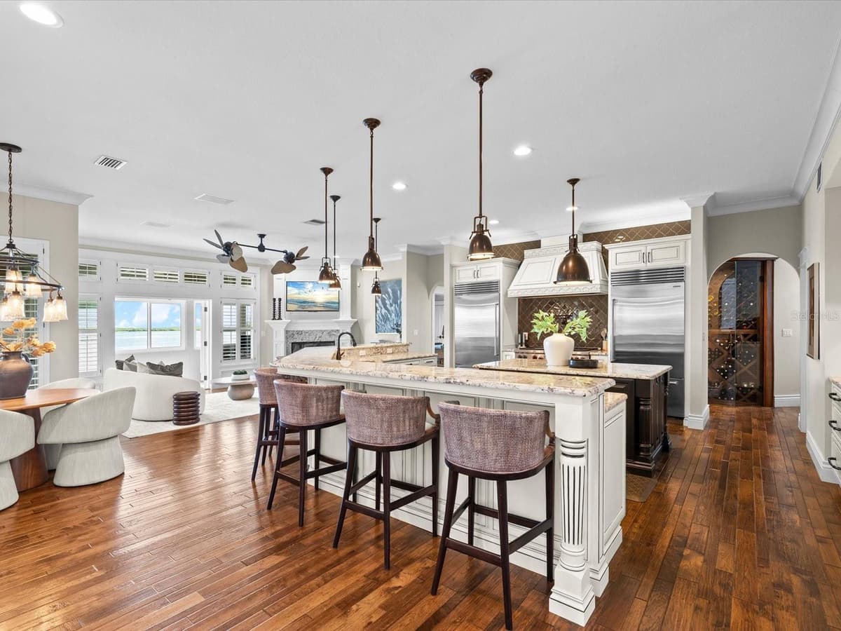 2057 POINTE ALEXIS DRIVE — photo 15 of 81