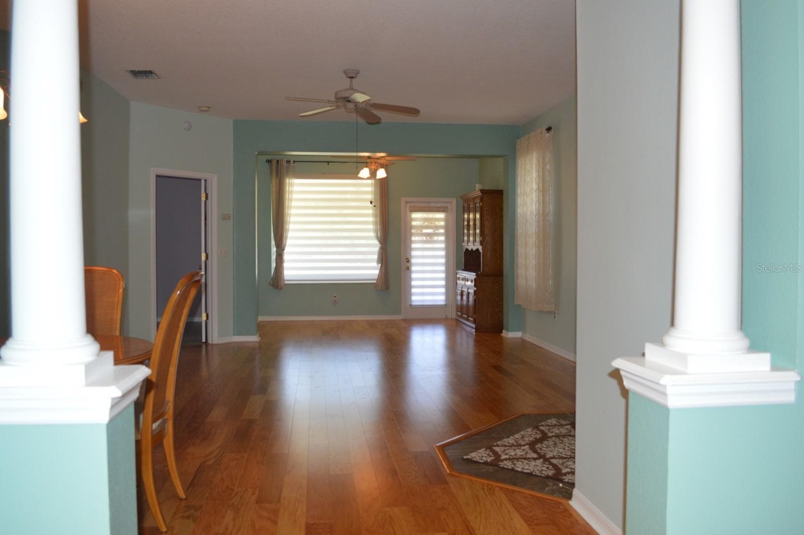 1926 SASSAFRAS DRIVE — photo 13 of 25