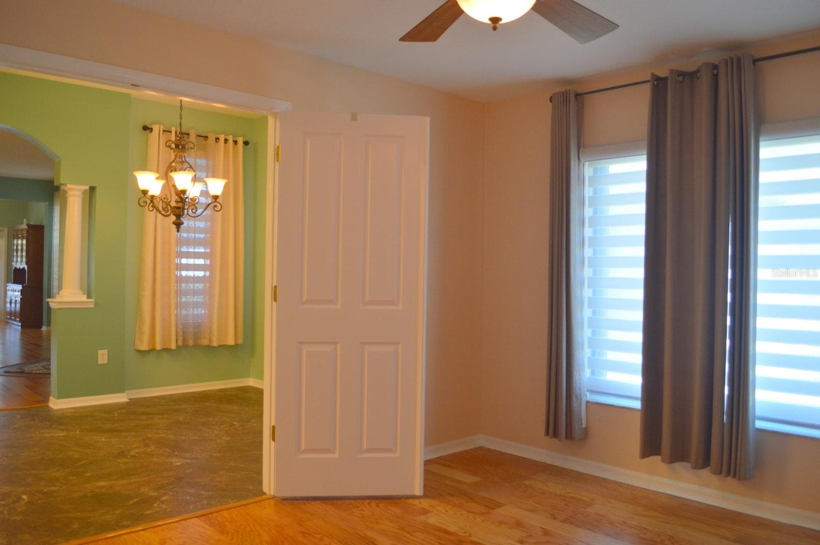 1926 SASSAFRAS DRIVE — photo 7 of 25