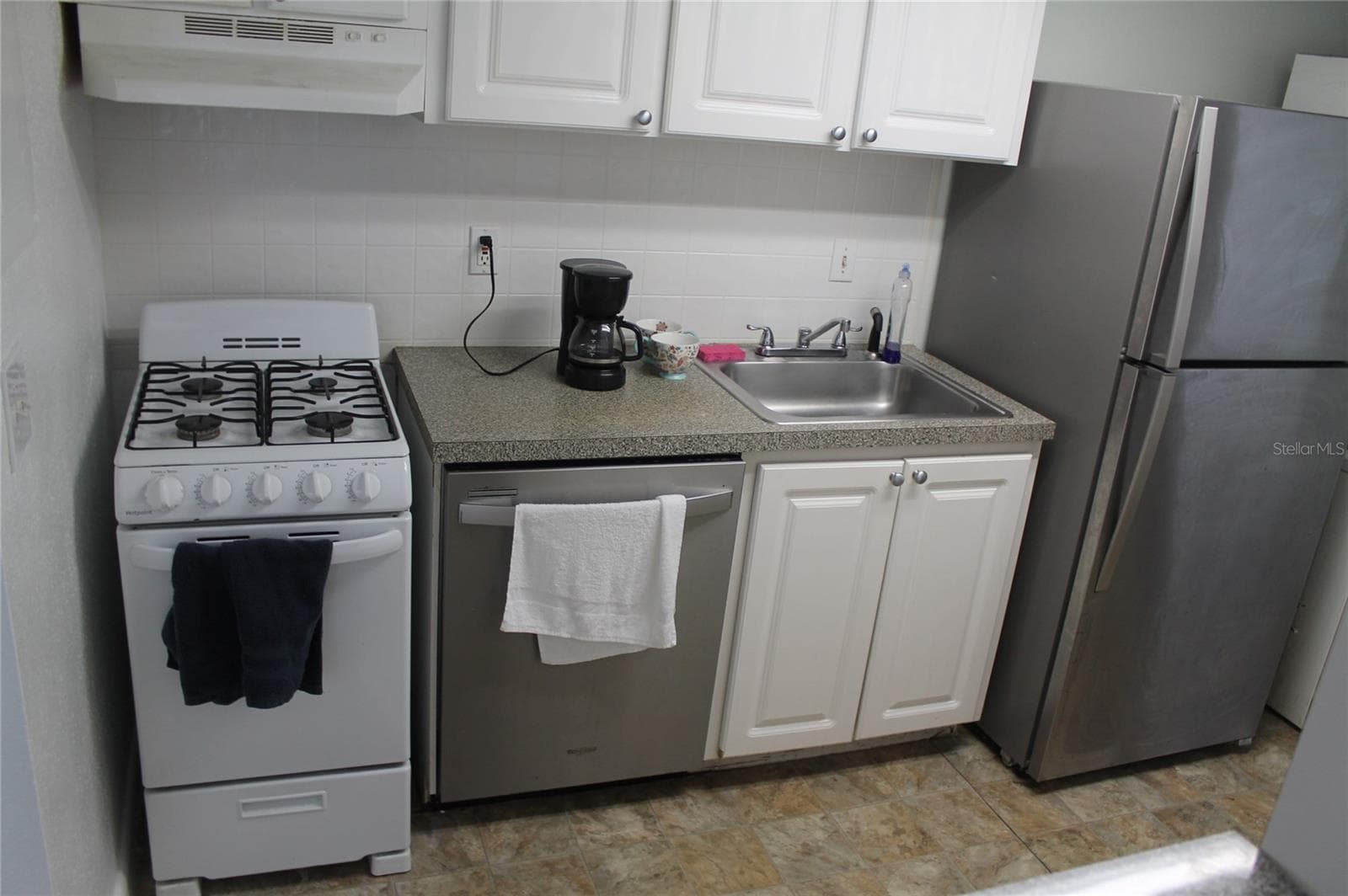 151 OYSTER BAY CIRCLE — photo 6 of 33
