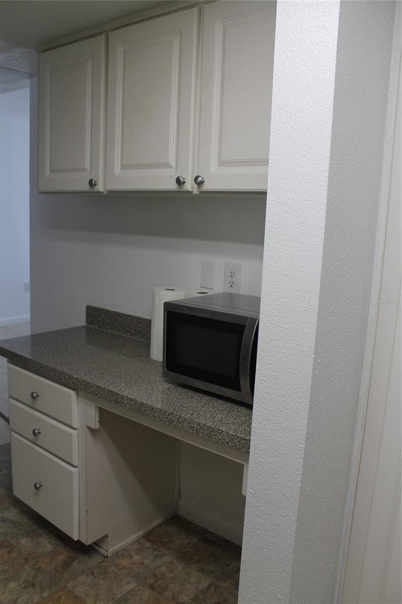 151 OYSTER BAY CIRCLE — photo 9 of 33