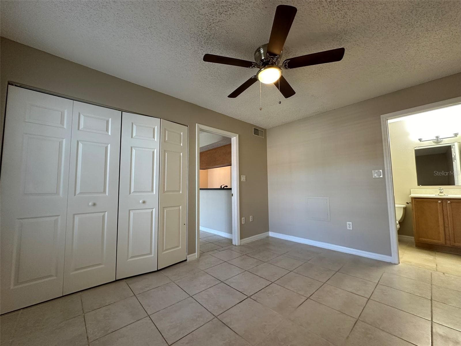 209 LAKE BROOK CIRCLE — photo 19 of 28