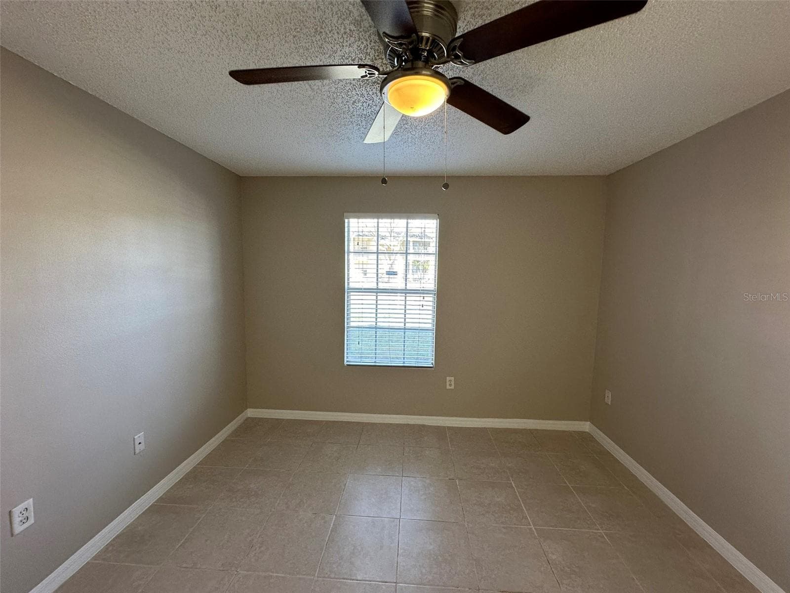 209 LAKE BROOK CIRCLE — photo 23 of 28